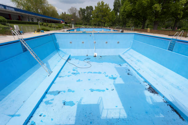 Best Professional water damage repair  in Covelo, CA